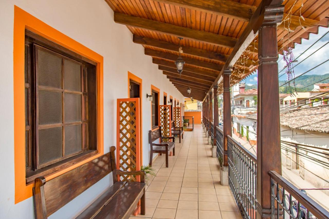 Berakah B&B- Central Park Copán Kültér fotó